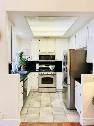 Photo #5: OC24084503 Listing 