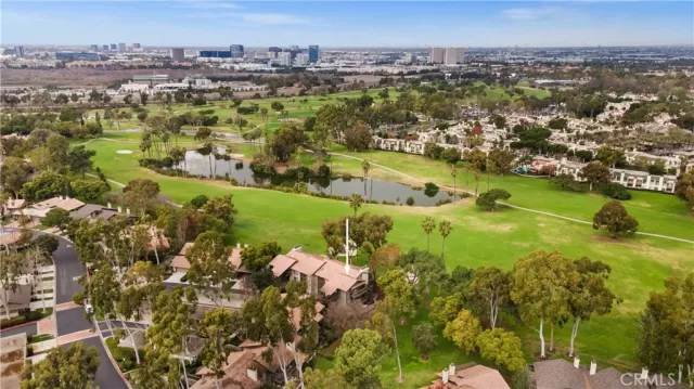 MLS: OC24085357 Condo For Sale