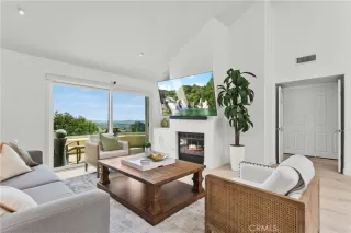 Photo #3: OC24085466 Listing 