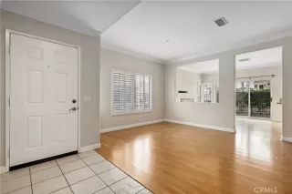 Photo #4: OC24085696 Listing 