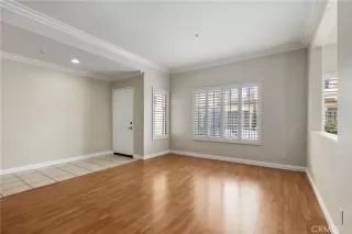 Photo #6: OC24085696 Listing 