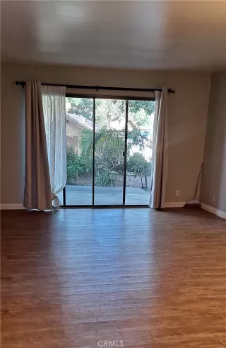 Photo #6: OC24086060 Listing 