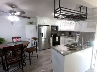 Photo #5: OC24086155 Listing 