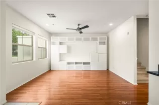 Photo #5: OC24086264 Listing 