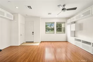 Photo #6: OC24086264 Listing 