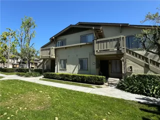 Photo #2: OC24086297 Listing