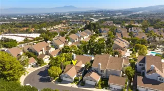 Photo #1: OC24086327 Listing