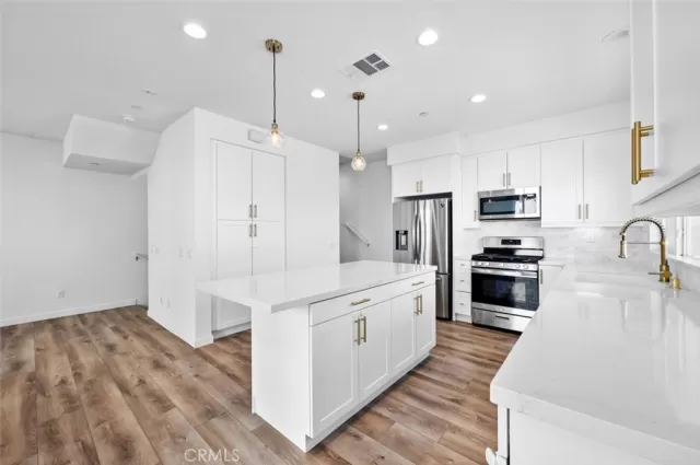 MLS: OC24086440 Condo For Sale