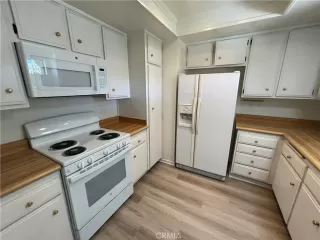 Photo #3: OC24086902 Listing 