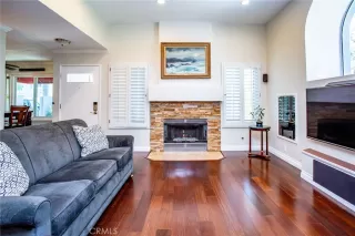 Photo #5: OC24086950 Listing 