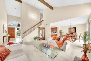 Photo #3: OC24087083 Listing 