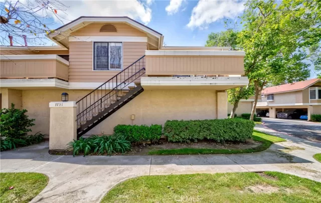 MLS: OC24087347 Condo For Sale