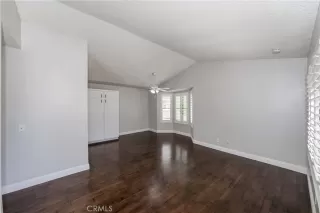 Photo #3: OC24087347 Listing