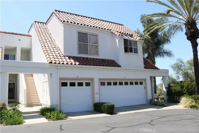 MLS: OC24087410 Condo For Sale