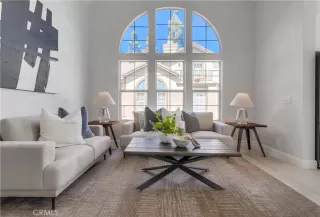 Photo #4: OC24088004 Listing 