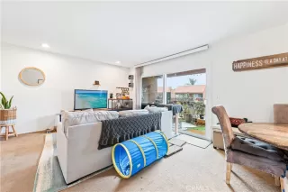 Photo #1: OC24088402 Listing 