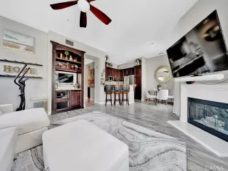 Photo #5: OC24088493 Listing 