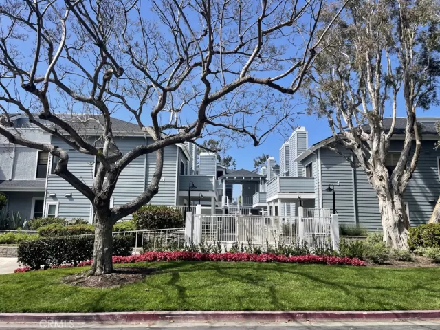 MLS: OC24088635 Condo For Sale