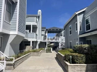 Photo #2: OC24088635 Listing 