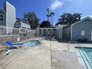 Photo #6: OC24088635 Listing 