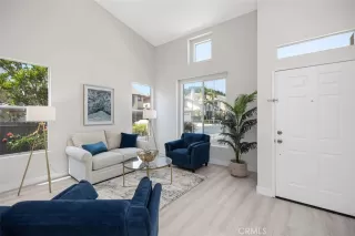 Photo #3: OC24088698 Listing 