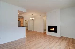 Photo #4: OC24089130 Listing 