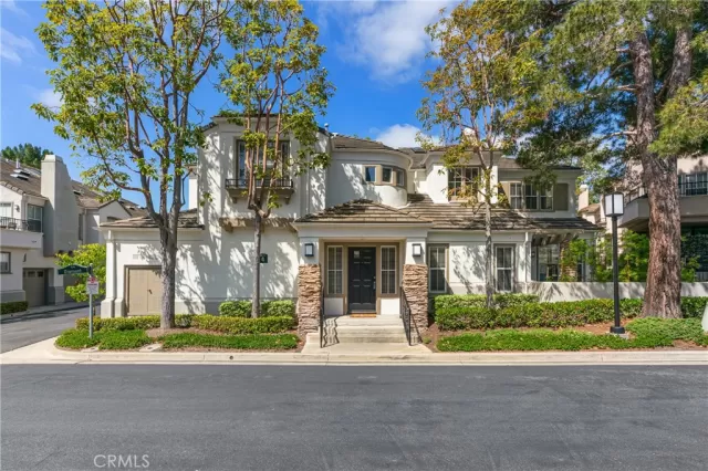 MLS: OC24089202 Condo For Sale