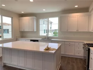 Photo #4: OC24090173 Listing 