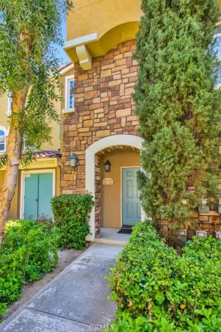 Photo #5: OC24090221 Listing 