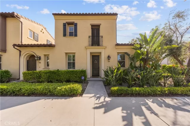 MLS: OC24090263 Condo For Sale