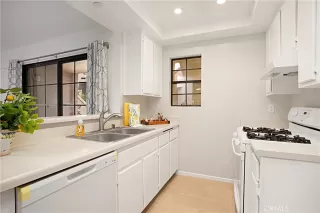 Photo #5: OC24090440 Listing