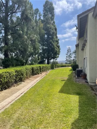 Photo #5: OC24090706 Listing 