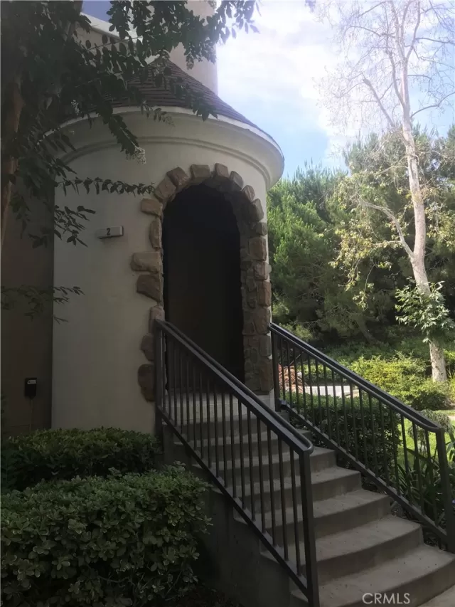 MLS: OC24090717 Condo For Sale