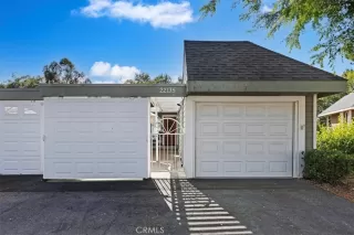 Photo #4: OC24091169 Listing 