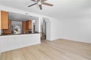 Photo #4: OC24091418 Listing