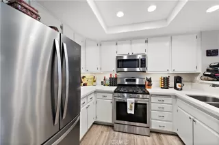 Photo #5: OC24091644 Listing 