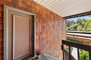 Photo #2: OC24091652 Listing 