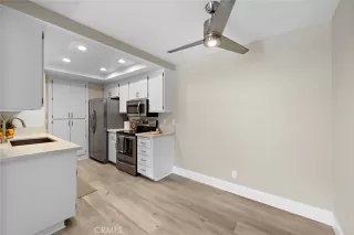 Photo #6: OC24091652 Listing 