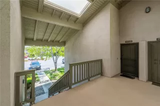 Photo #4: OC24091664 Listing 