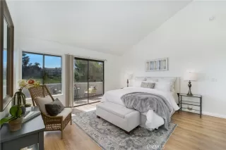 Photo #6: OC24092007 Listing 