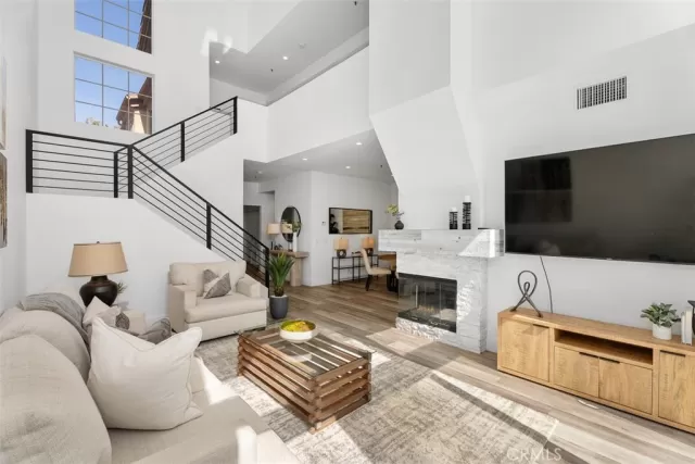 MLS: OC24092354 Condo For Sale