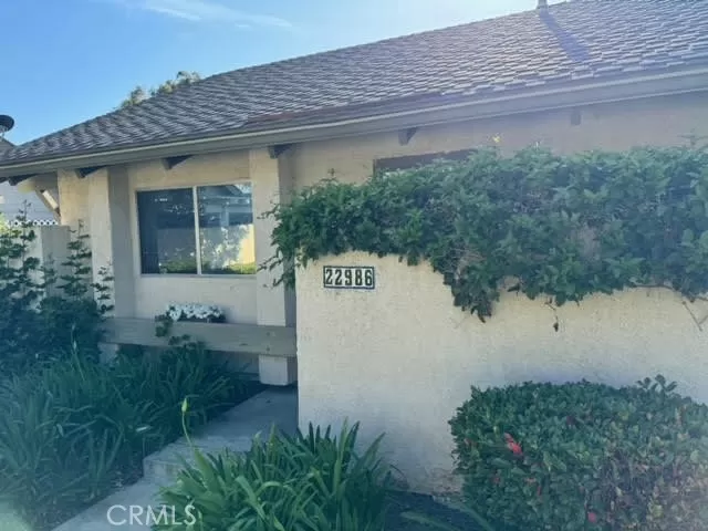 MLS: OC24092364 Condo For Sale