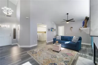 Photo #6: OC24093112 Listing 