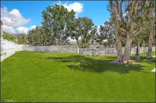 Photo #2: OC24093404 Listing