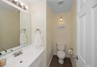 Photo #3: OC24093926 Listing 