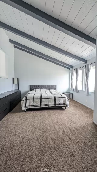 Photo #2: OC24094503 Listing 