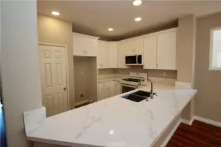 Photo #2: OC24094898 Listing 