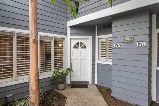 Photo #4: OC24094916 Listing 