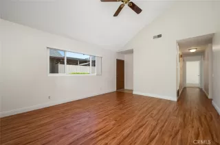 Photo #3: OC24095201 Listing 