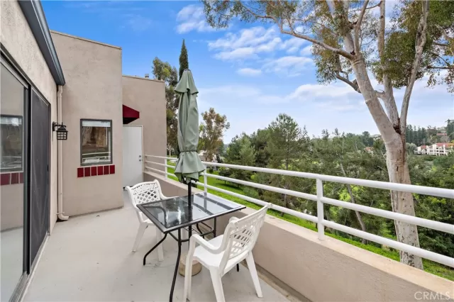 MLS: OC24095369 Condo For Sale